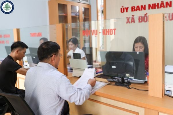 Bảng lương chủ tịch xã 34 tỉnh thành mới sau sáp nhập tỉnh thành 2025 quy định như thế nào? Điều kiện chủ tịch xã được mua nhà ở xã hội Hà Nội quy định ra sao?