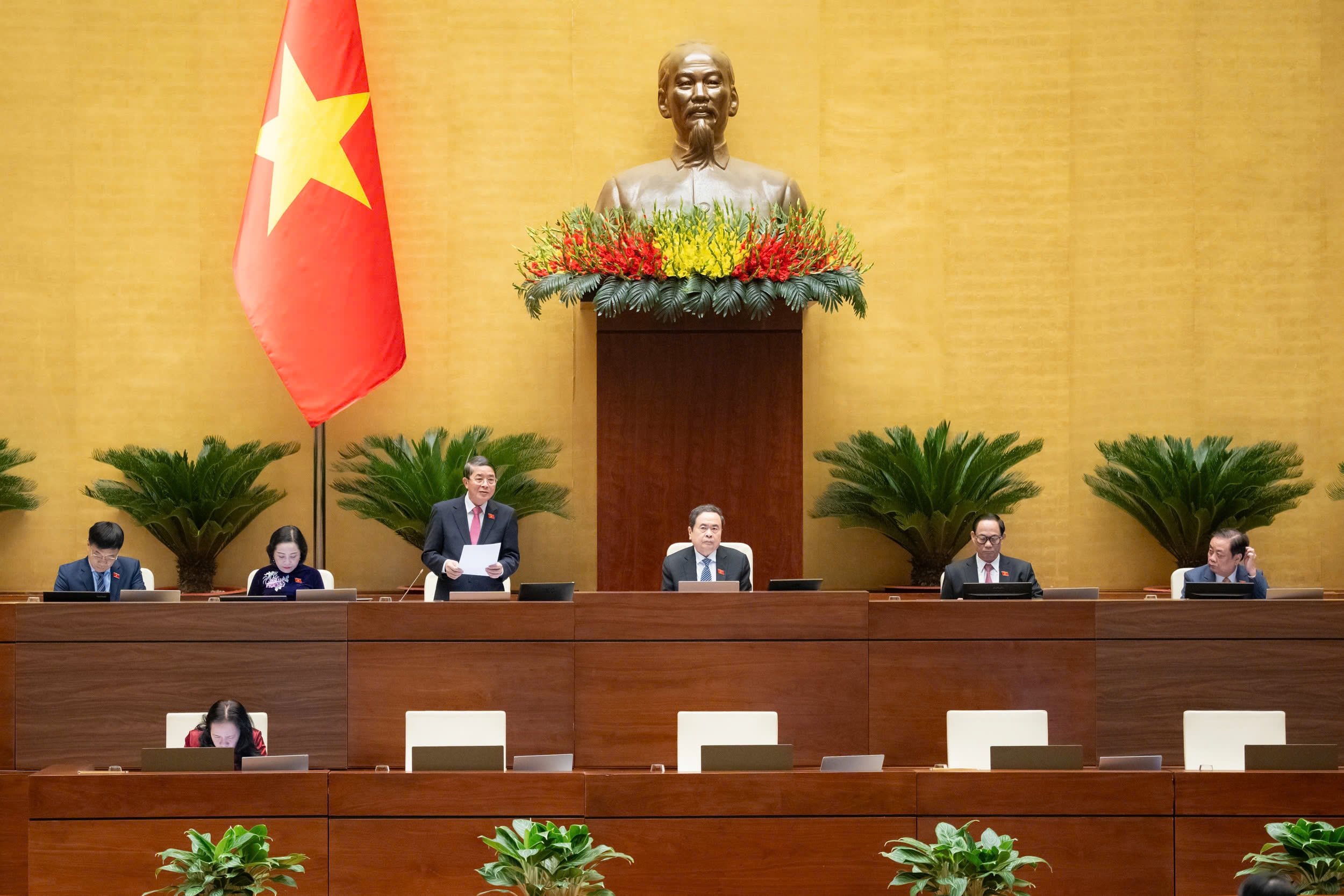 Quốc hội thông qua Luật Quản lý thuế (sửa đổi)