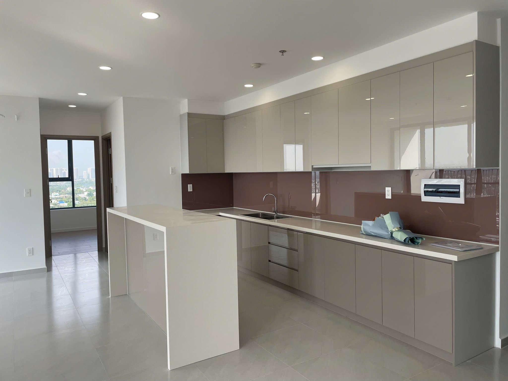 Bán căn hộ MT Eastmark City 4PN 120m2, sổ hồng sẵn, giá 6,2 tỷ