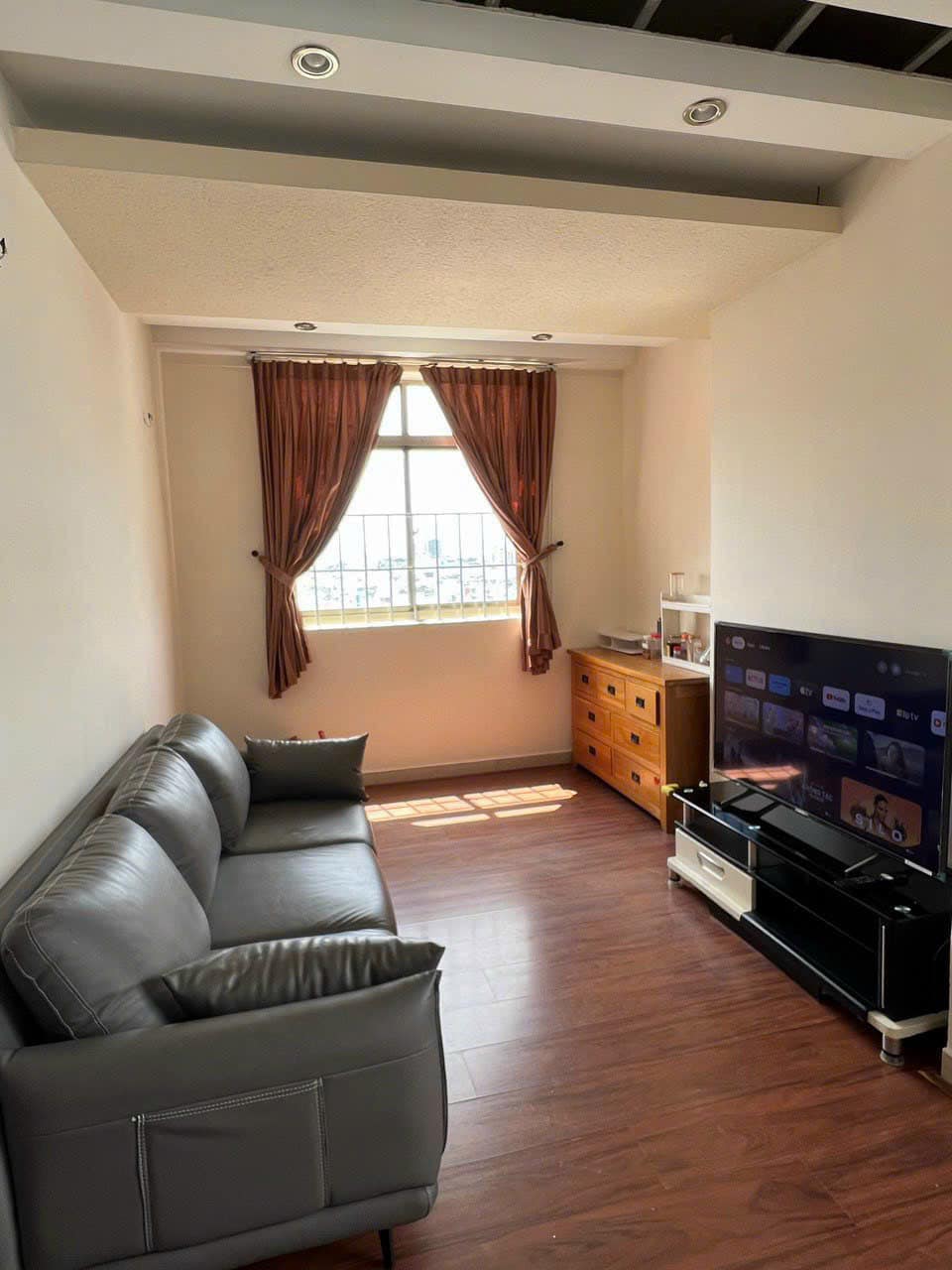 Bán chung cư Quận 3 dưới 3 tỷ, Screc Tower giá 2tỷ7, sổ hồng riêng, phong thuỷ tốt, dọn vào ở ngay