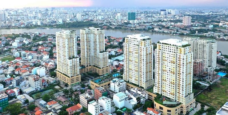Bán gấp căn hộ 2PN Tropic Garden, Thảo Điền, Quận 2, dt 66m2, giá 6,5 tỷ
