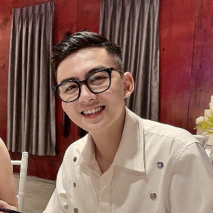 Cho thuê nhà 34 Lê Lợi, Quận 1, ngay chợ Bến Thành, dt 400m2, 270 triệu/ tháng