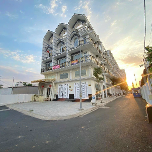 Trần Quốc Hoàng 