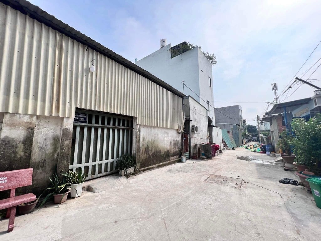Bán nhà đường Bình Chiểu, Thủ Đức, diện tích 10 x 20m, hẻm xe hơi, giá chỉ nhỉnh 7 tỷ