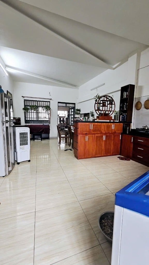 Bán nhà đường số 10 Linh Đông, Thủ Đức, hẻm xe tải, dt  7x 28,5m, chỉ 11,3 tỷ