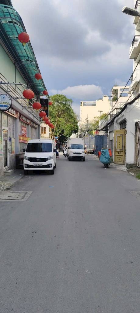 Bán đất mặt tiền đường số 14, Gò Vấp, bank định giá 17,8 tỷ, ngộp 14 tỷ,  bán chỉ 15,5 tỷ TL