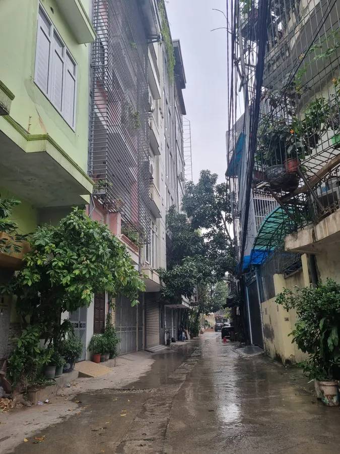 Bán Nhà Hoàng Văn Thái. Thanh Xuân. Lô Góc. Ô Tô. DT 51m2. MT 5.2m. 4 Tầng. Giá 13.8 Tỷ.