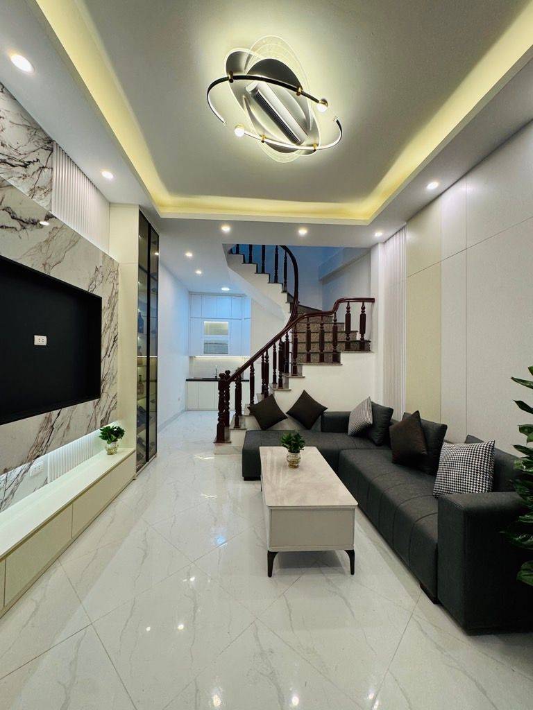 Bán nhà Mai Động, Hoàng Mai 34m2 Mt 4,3m xây 5 tầng mới đẹp, full nội thất, ngõ thông, ôtô