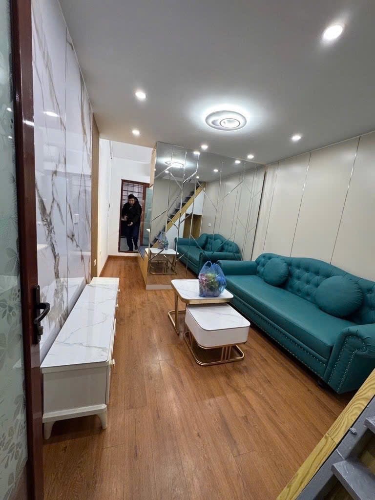 BÁN CĂN HỘ KHƯƠNG TRUNG, THANH XUÂN, TẦNG 2 NGAY TRUNG TÂM, ĐỦ CÔNG NĂNG, CHỈ HƠN 2 TỶ