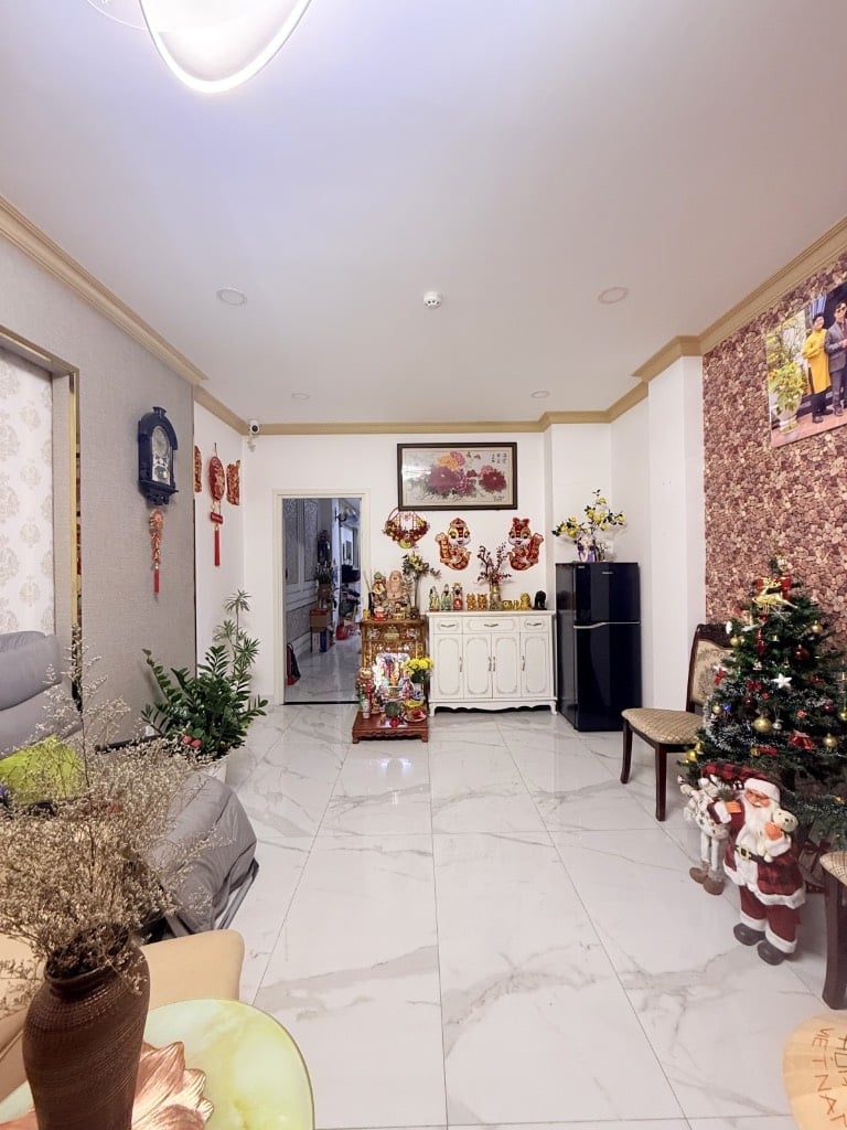 Bán nhà mặt tiền đường Bàu Cát, Tân Bình, Dt 4 x 22m, chỉ 20,3 Tỷ