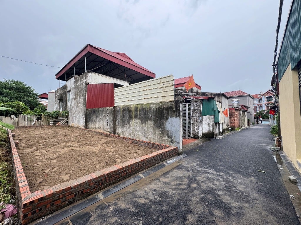 Bán đất Lương Lỗ, Đông Anh, Hà Nội, diện tích 52m2 mặt tiền 4m đẹp, dưới 5 tỷ