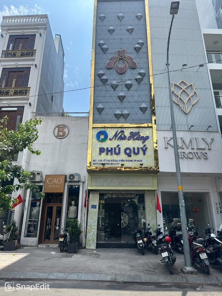 Siêu phẩm 135 Lê Thị Riền Q1 Nhà mới 100% Trệt 4 Lầu giá 69tr