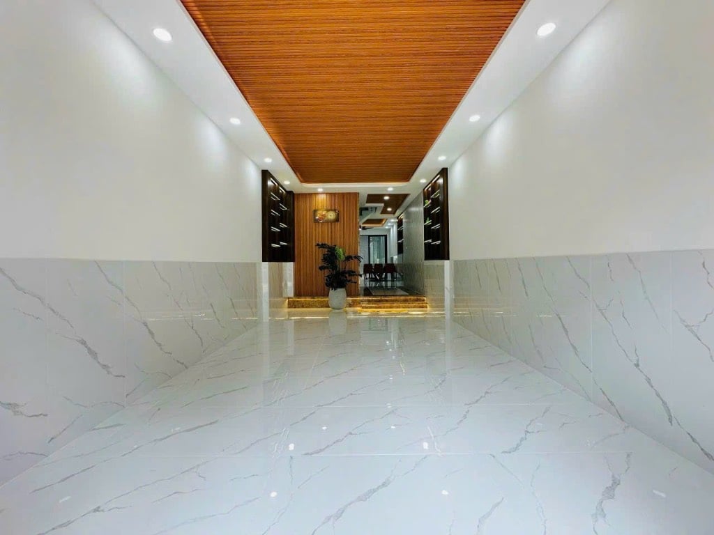 Giá tốt nhất: Bán nhà riêng tại Hiệp Bình Chánh, 2 tỷ 500, 56,8 m2, gần KDT Vạn Phúc. SHR.