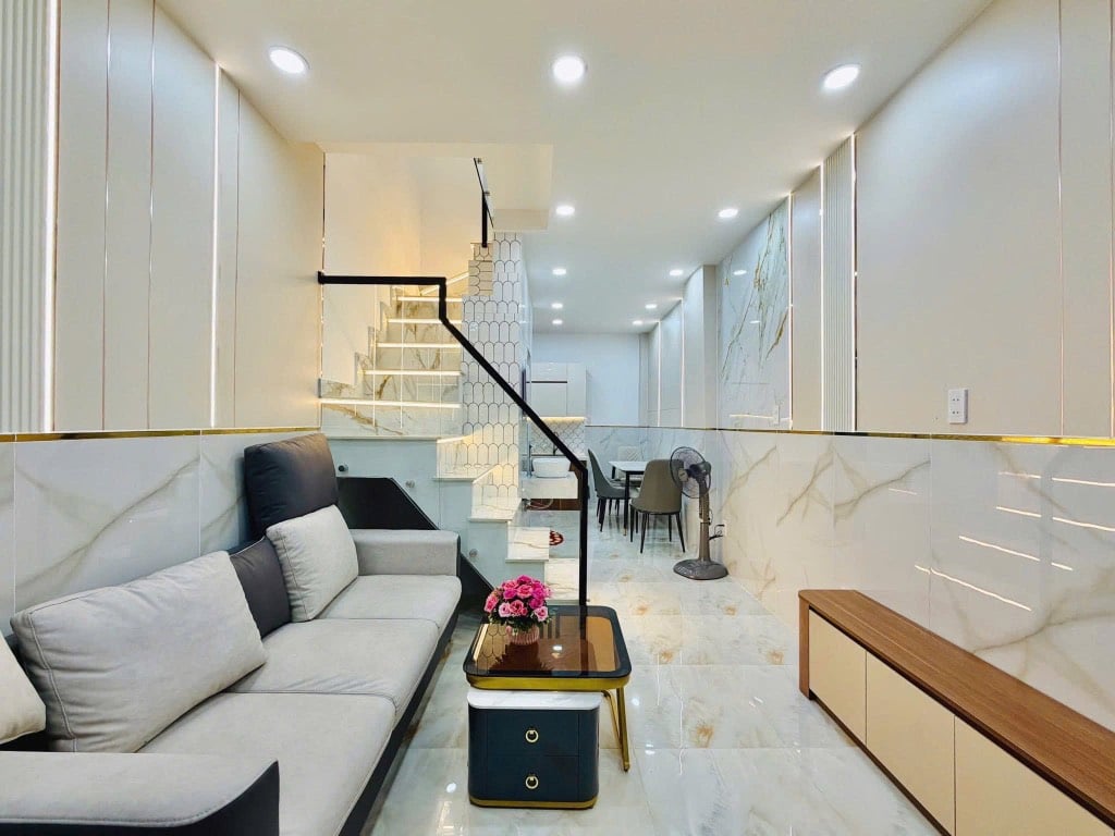 3x8m, BÁN NHÀ ĐẸP 2 TẦNG, HẺM 3M, 1/ QUANG TRUNG, P11 GÒ VẤP, 3 TỶ xíu