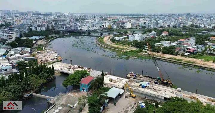 BIỆT THỰ NGHỈ DƯỠNG AN LỘC 230M2, 20TỶ+, SÁT BỜ SÔNG VÀM THUẬT, NGUYỄN OANH, P17, GÒ VẤP