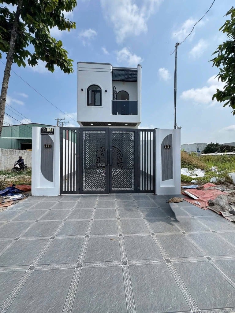 BÁN NHÀ ĐƯỜNG HỒ HỌC LÃM, BÌNH TÂN, NHÀ 1 TRỆT 1 LẦU, DT 105M2, 3 PHÒNG NGỦ, GIÁ RẺ