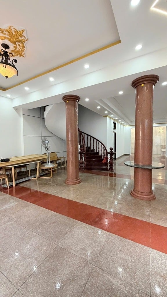 Bán Biệt thự khu Tên Lửa đường số 3, 240m2 ( 12 x 20 ) 2 tầng 8PN 5WC, Ngang lớn hiếm bán