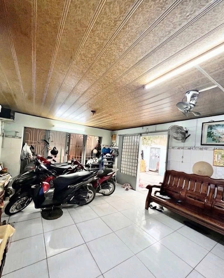 Bán gấp nhà to AN DƯƠNG VƯƠNG (8X9) ÔTÔ ĐỖ CỬA,GIÁ 4.9 TỶ (210326).