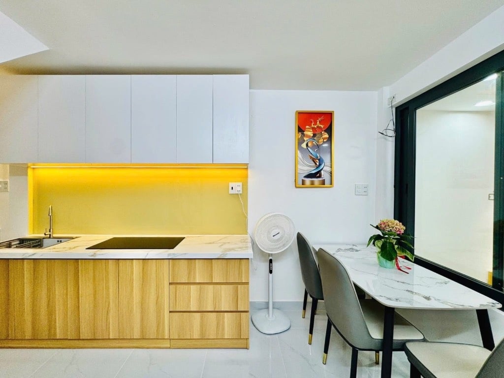 Bán nhà Lê Quang Định Bình Thạnh, diện tích 3,2 x 12m, hẻm xe tải, khu dân trí cao, chỉ 6,59 tỷ