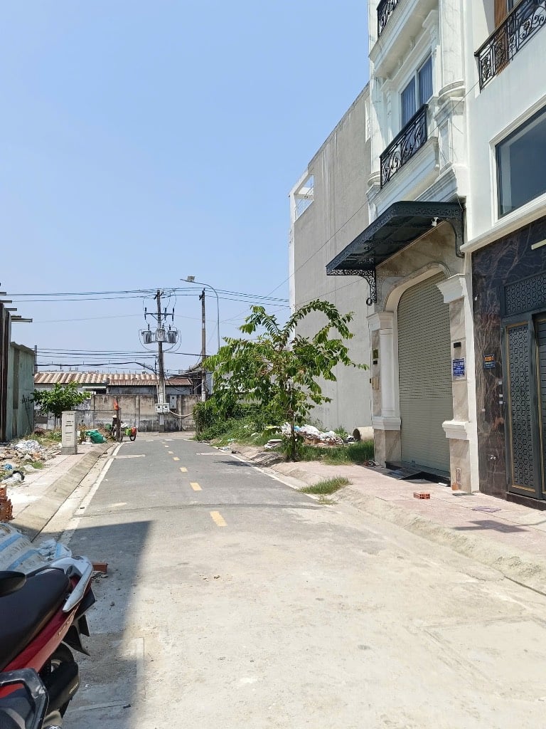 Nhà mới đường Tỉnh Lộ 10, khu phân lô giáp Tên lửa, 59m2 5 tầng 4PN 5WC, thiện chí bán