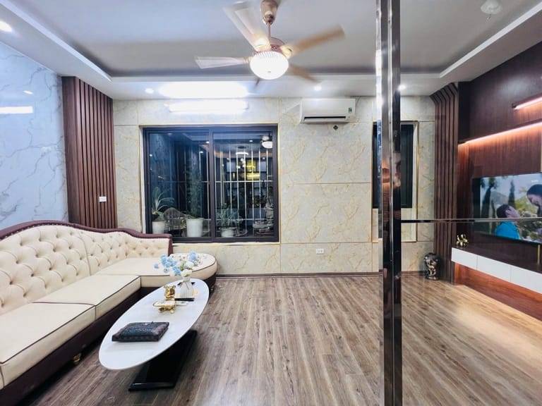 BÁN NHÀ NHÂN HÒA THANH XUÂN, DT 40M2, TẦNG 1 KINH DOANH, NGÕ TO THÔNG 3 OTO
