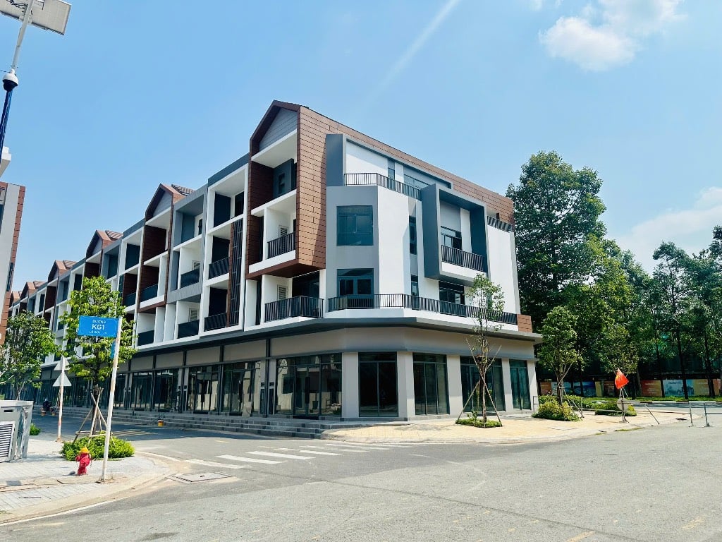 Bán Shophouse Artisan Park, mua trực tiếp CĐT, trả giãn 5 năm lãi suất 0%