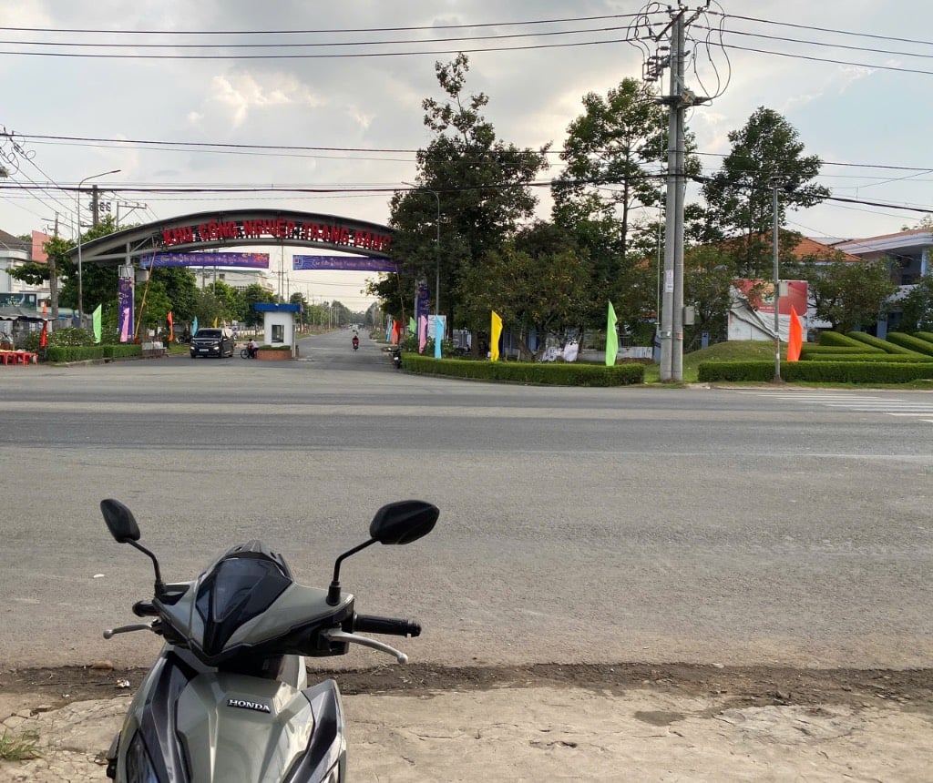 Bán đất mặt tiền đối diện KCN Trảng Bàng