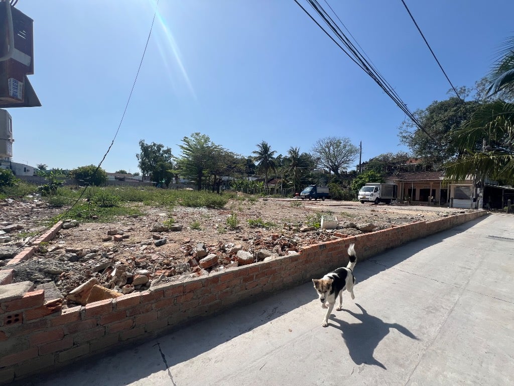 3 lô liền kề Vĩnh thái - Tây Nha Trang