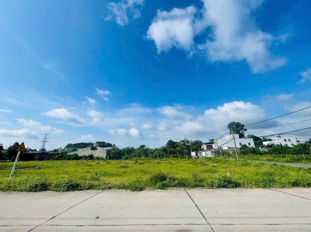 Bán đất góc 2 mt đường Ba lăng, Cạnh KCN Tây Bắc, dt 167m2 SHR, giá 540tr