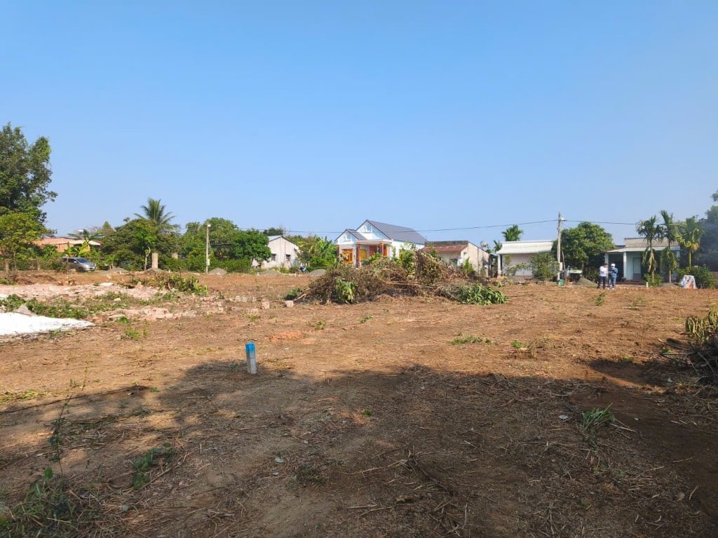 Bán đất 230m2 tại Xã Phú Trung, Phú Riềng, Bình Phước - Giá 360 triệu VND