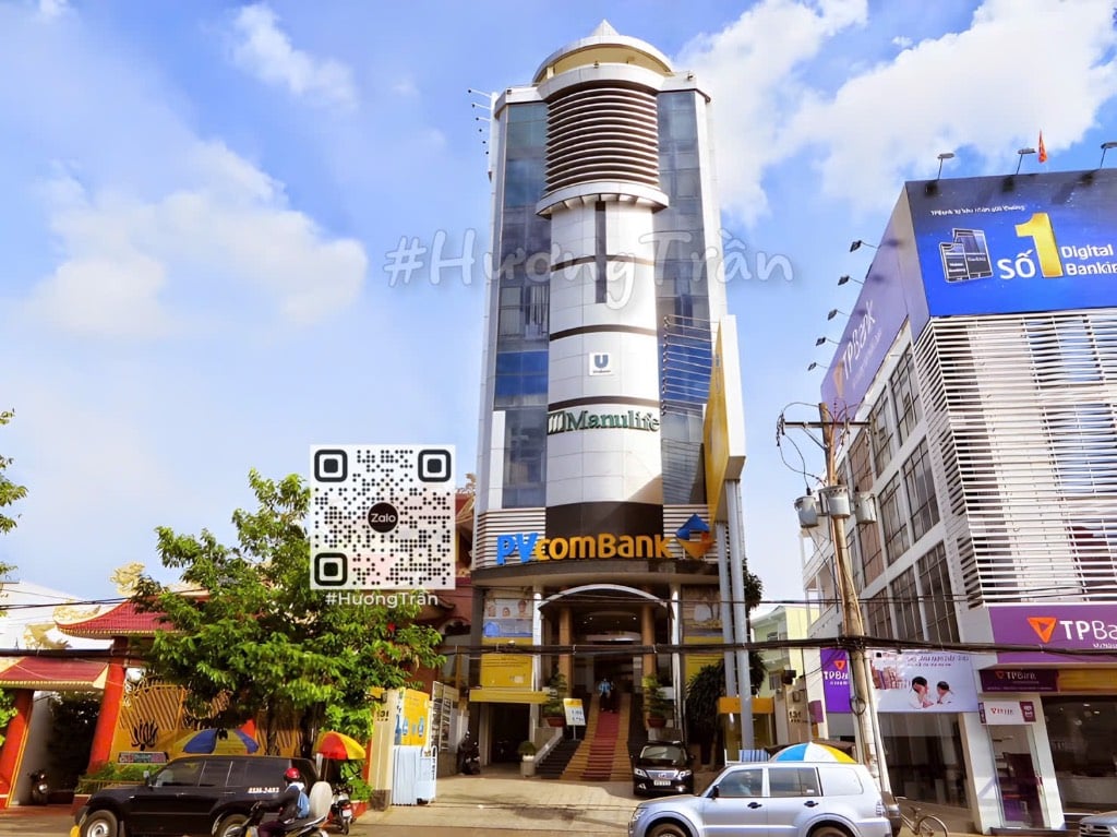 8 triệu - CHO THUÊ VĂN PHÒNG TÒA NHÀ PVCOMBANK, MẶT TIỀN ĐƯỜNG TRẦN HƯNG ĐẠO