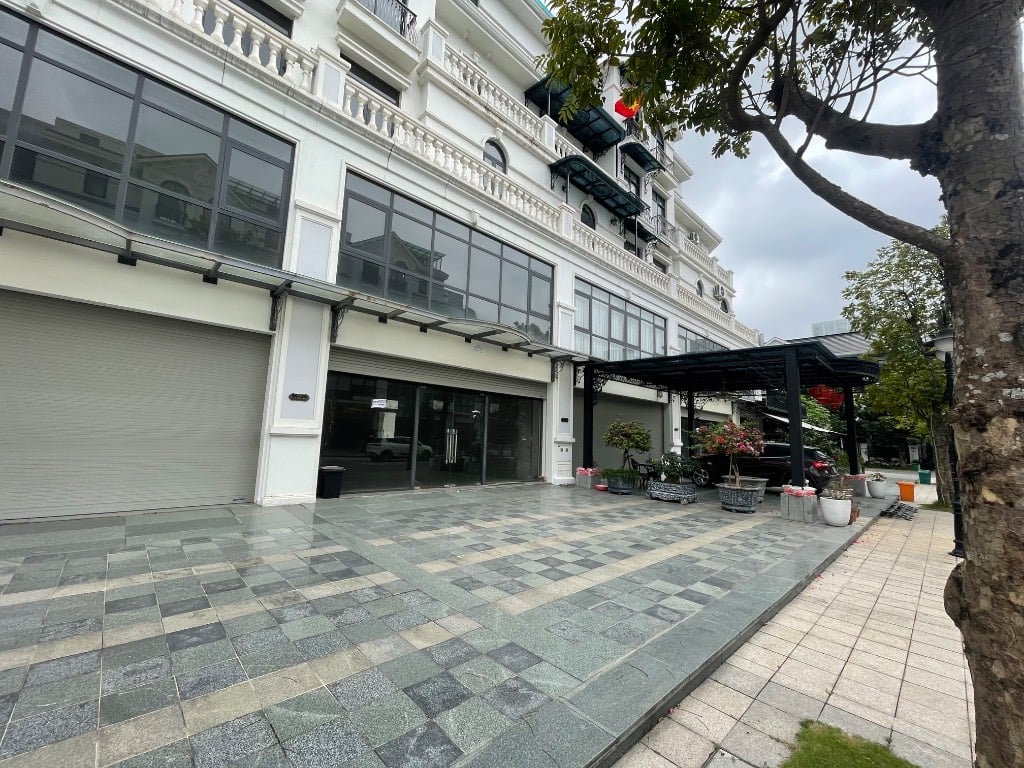 CHỦ NGỘP BANK – BÁN GẤP LIỀN KỀ VINHOMES OCEAN PARK 1