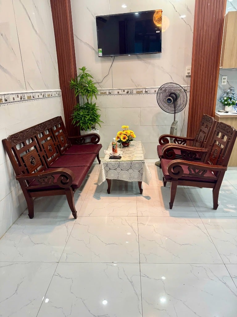 BÁN NHÀ HUỲNH VĂN BÁNH, PHÚ NHUẬN, 20M2 SỔ HỒNG RIÊNG, 2 TẦNG, CHỈ 2 TỶ HƠN