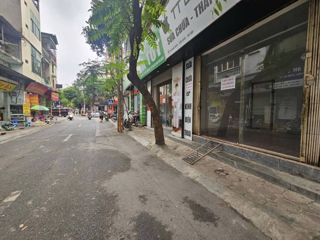 BÁN NHÀ MẶT PHỐ MAI DỊCH. 120M2 - 2 TẦNG. MT 8M.