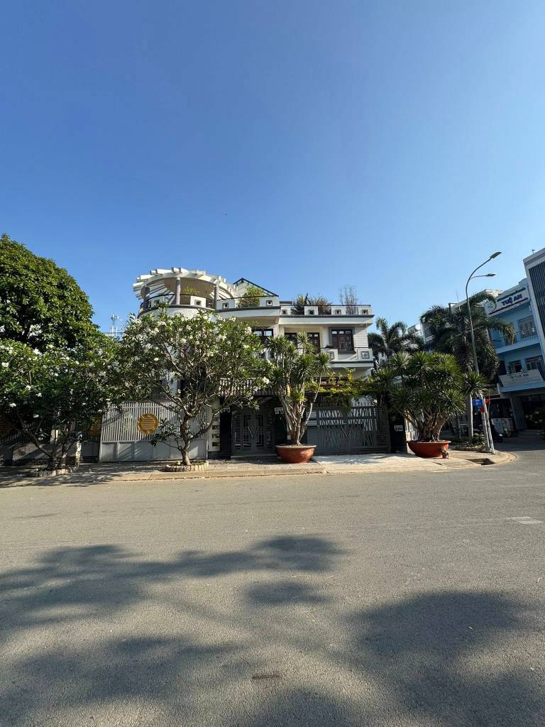 Biệt Thự 2 MT KDC Phú Mỹ Q7 – 478m² hầm 4 Tầng– Đẳng Cấp Gần Phú Mỹ Hưng-LH 0789162***