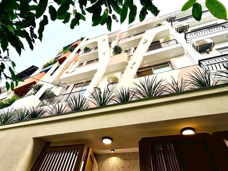 4.3x12m, BÁN NHÀ MỚI 6 TẦNG, HXH, PHAN VĂN TRỊ, GÒ VẤP, 8 TỶ NHỈNH