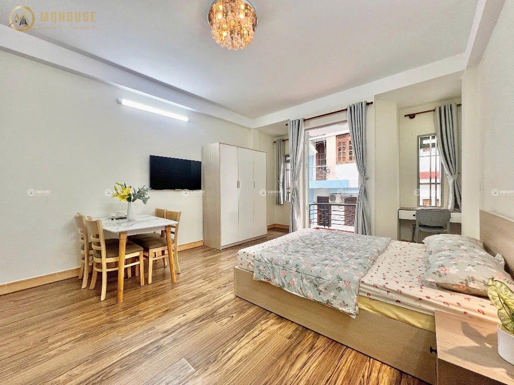 CĂN HỘ STUDIO BAN CÔNG - FULL NỘI THẤT