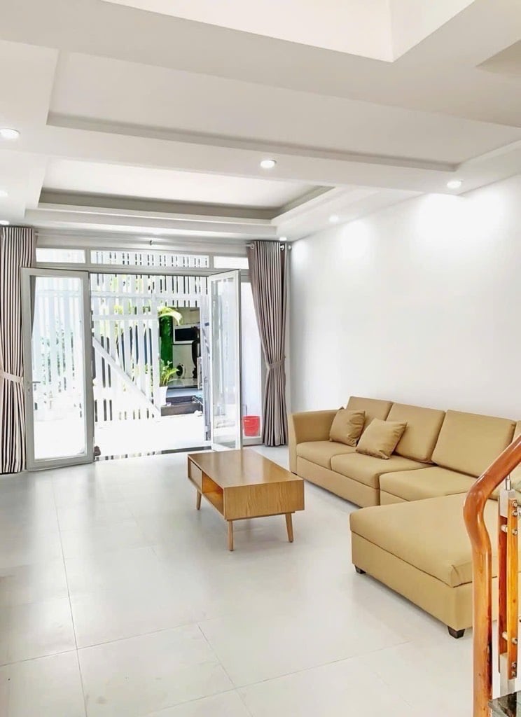 Giảm 100 triệu; nhà 2 tầng view Phú Mỹ Hưng; 48m2 2PN; ngay Nam Long - Phú Thuận