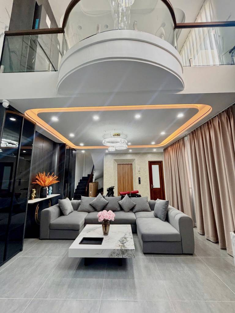 BÁN NHÀ BẠCH MAI, HAI BÀ TRƯNG, NGÕ NÔNG THẲNG TẮP, Ô TÔ SÁT CỬA, FULL NỘI THẤT CAO CẤP