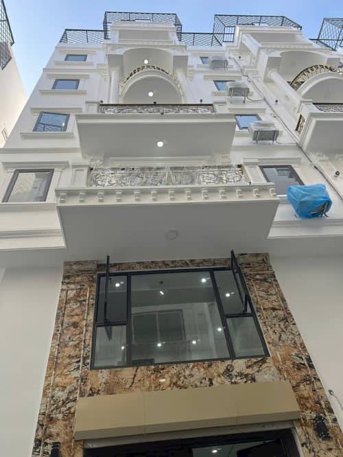 Bán nhà góc Tôn Đức Thắng Đống Đa, vị trí trung tâm, dt 36m², 7 tầng, thang máy, giá 18 tỷ