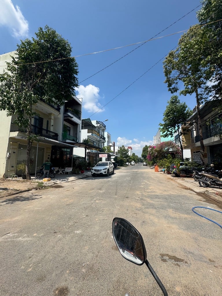 thuviennhadat.vn