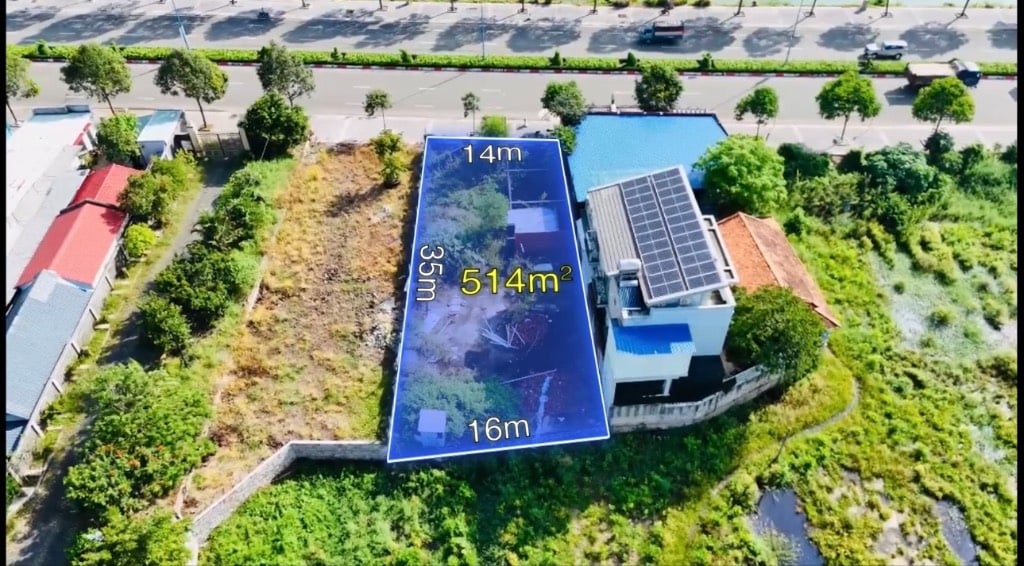 506m2 đất mặt tiền đường Võ Thị Sáu - Phước Hải - TP HCM. Ngang 14x35m nở hậu 16m. Sẵn 500m TMDV
