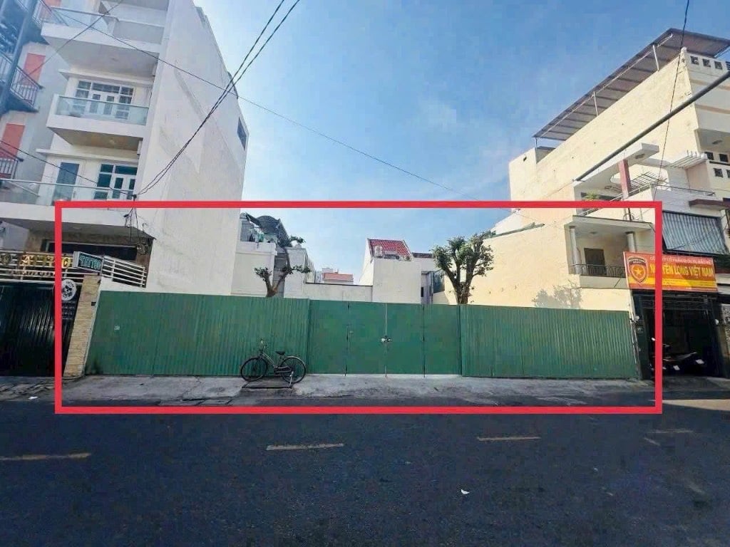 Bán lô đất mặt tiền Mạc Đĩnh Chi, Nha Trang, DT 311,9m2 full dất ODT, vị trí kinh doanh, 42 tỷ