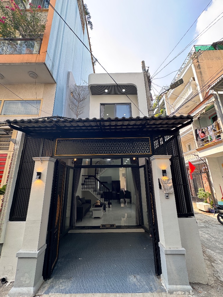 Bán nhà hẻm xe hơi Trường Chinh, Tân Phú, 53m², 3PN, gần ga T3 và Metro số 2, giá 5.4 tỷ