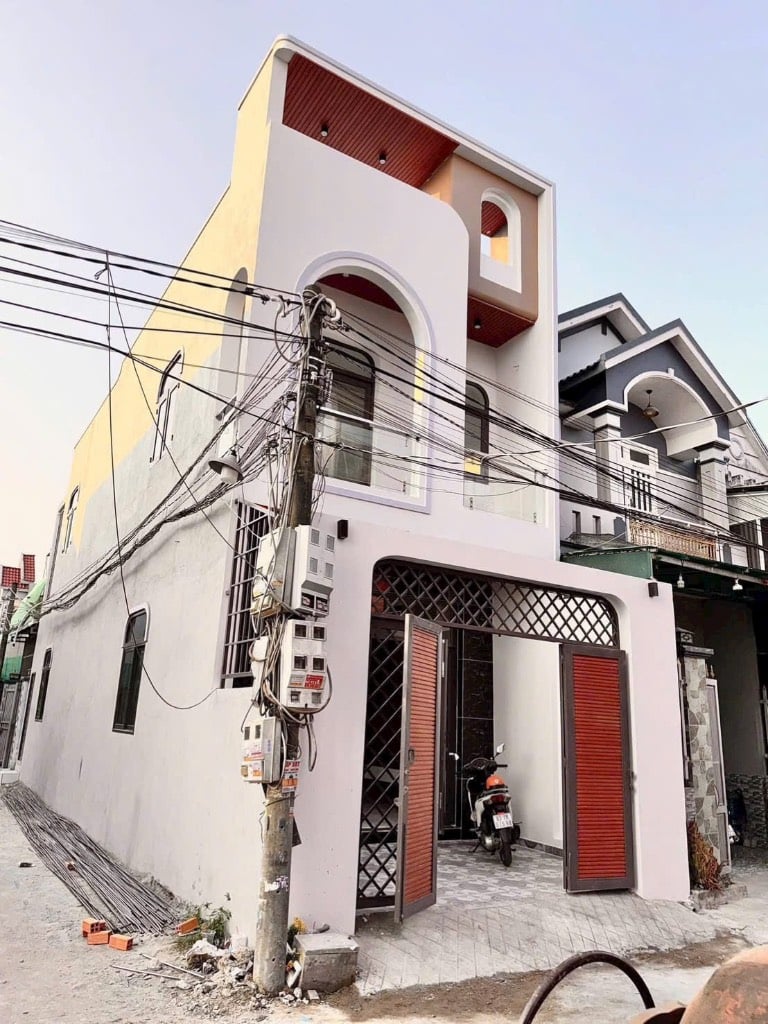 Bán nhà Đinh Đức Thiện Bình Chánh 52m²  1 trệt 1 lầu  sổ hồng riêng, giá rẻ