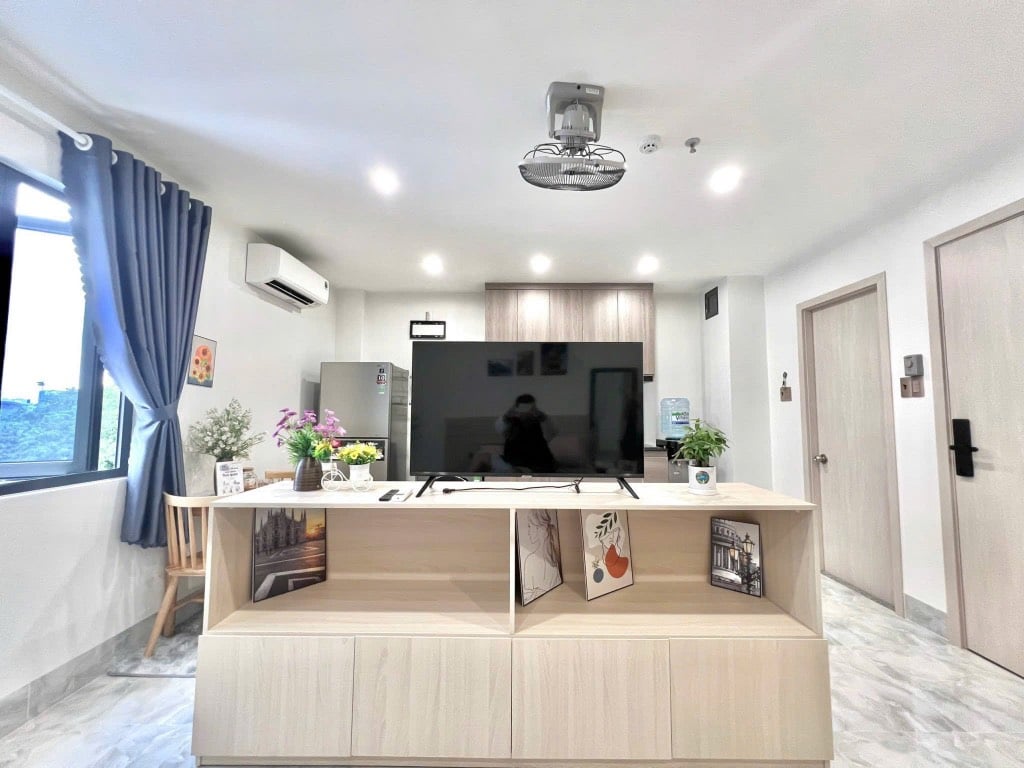 Căn hộ mới cho thuê đường nguyễn xí bình thạnh đoạn gần phạm văn đồng