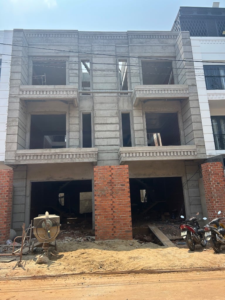 2 căn Hiệp Phúc sắp xong - công chứng hđmb ra bìa ngay