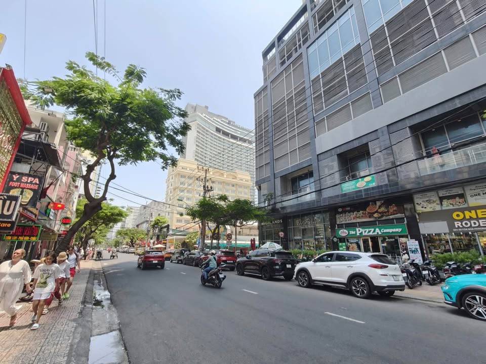 NHÀ PHỐ TÂY HẺM HÙNG VƯƠNG NHA TRANG chỉ 3ty950