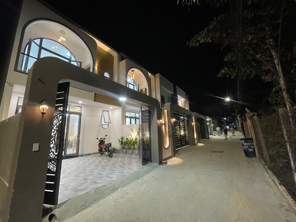 NHÀ MỚI NGAY TRUNG TÂM BẾN CÁT CHỈ HƠN 2TỶ