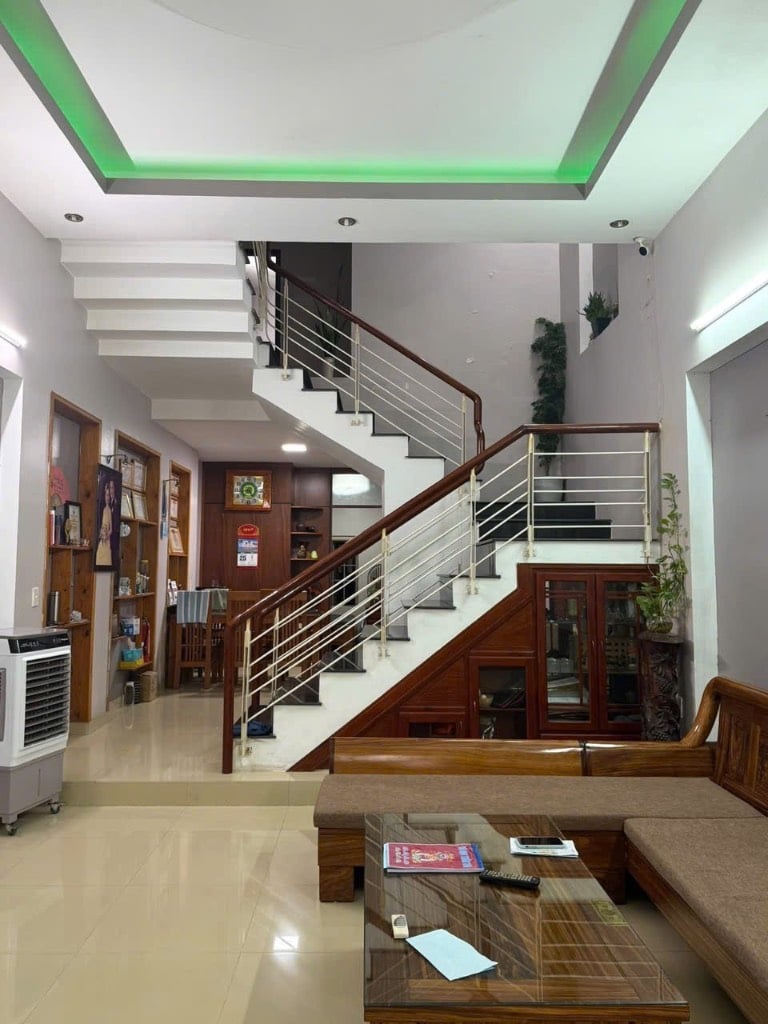 thuviennhadat.vn